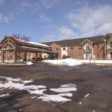 Meadows at Otter Creek in Eau Claire, WI - Building Photo - Building Photo