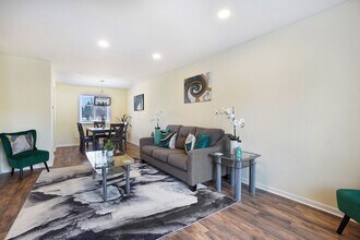291 Weatherford Ln in Naperville, IL - Building Photo - Building Photo