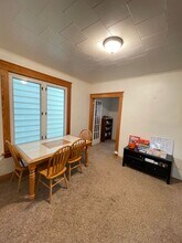 1912 Greysolon Rd in Duluth, MN - Building Photo - Building Photo