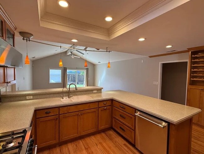 573 Patton Ave in San Jose, CA - Building Photo - Building Photo