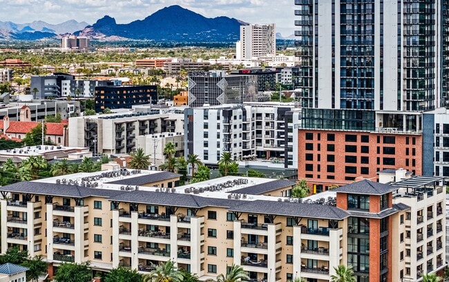 Union at Roosevelt I and II in Phoenix, AZ - Foto de edificio - Building Photo