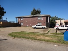 1077 N Donmoor Ave Apartamentos