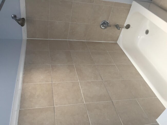 2336 N 18th St in Philadelphia, PA - Building Photo - Building Photo