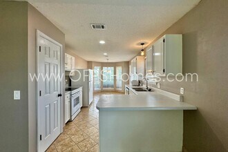 2837 Atoka Trail in Crestview, FL - Building Photo - Building Photo