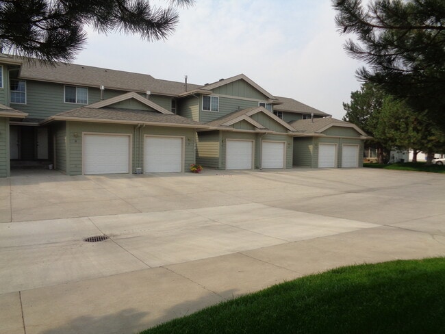 property at 3955 Olympic Blvd