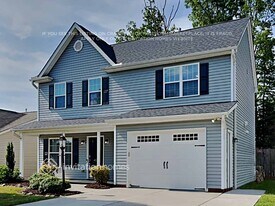 4330 Portico Ln in Kernersville, NC - Building Photo