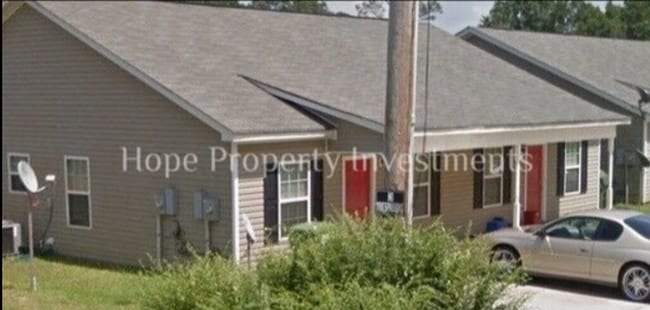 property at 3136 Mobley Bridge Rd