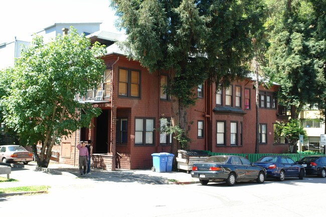 2431 College Ave in Berkeley, CA - Building Photo - Building Photo