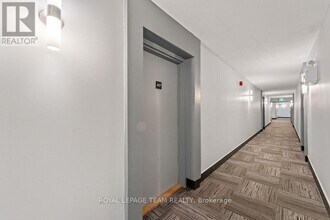 214 Viewmount Dr in Ottawa, ON - Building Photo - Building Photo