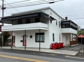 252-260 W Main St, Unit 256 in Romney, WV - Building Photo