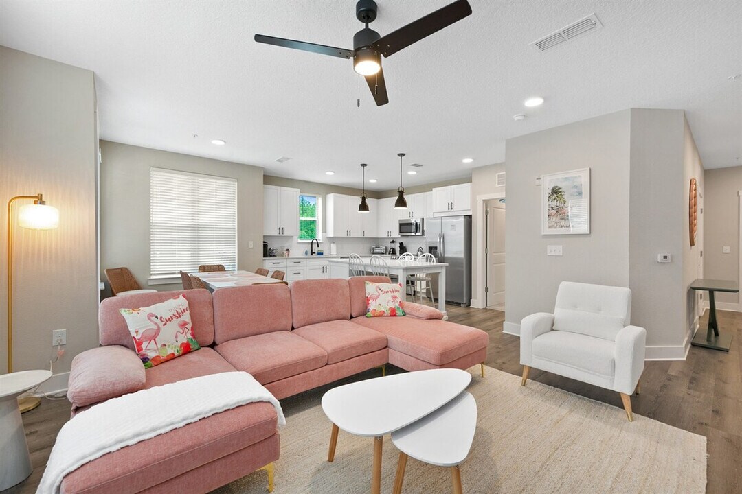 11830 Buckfield Cir in Jacksonville, FL - Foto de edificio