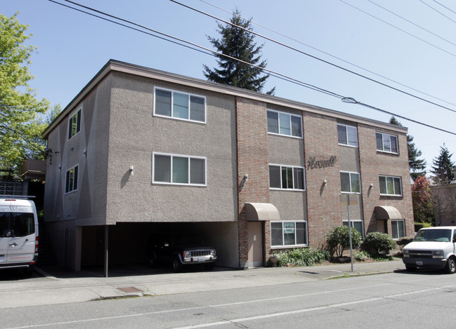 Harnell Apartments in Seattle, WA - Building Photo - Building Photo