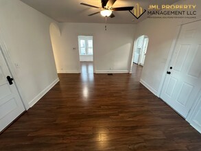 166 Irving St in Fall River, MA - Building Photo - Building Photo