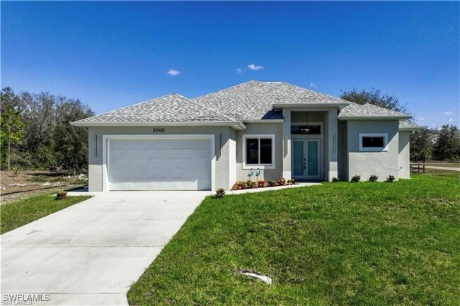 property at 2000 Curry Ave N