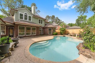 106 N Floral Leaf Cir in Spring, TX - Building Photo - Building Photo