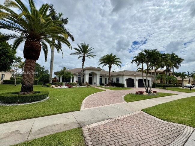 15053 SW 40th St in Davie, FL - Building Photo - Building Photo