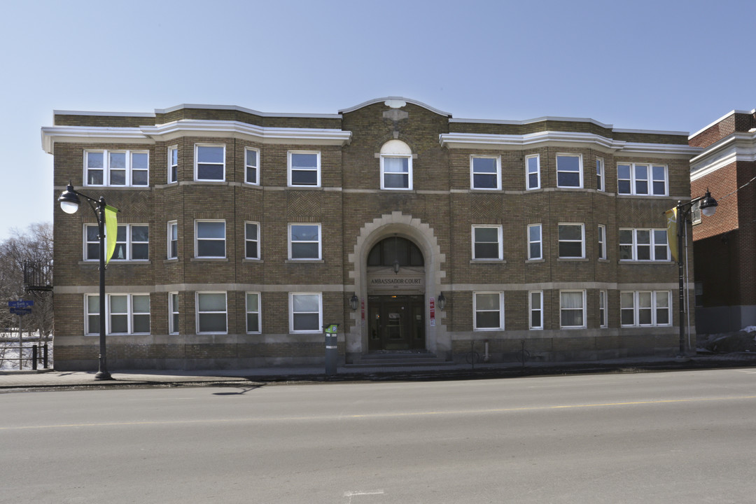 612 Bank St in Ottawa, ON - Building Photo