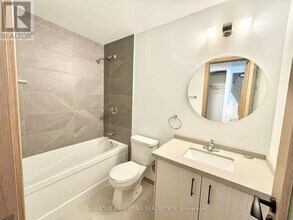 3421 Sheppard Ave E in Toronto, ON - Building Photo - Building Photo