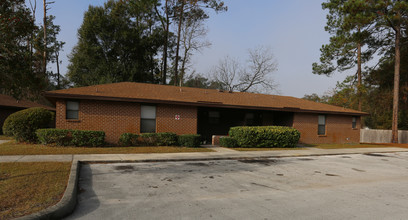 Baldwin Village Apartments in Baldwin, FL - Building Photo - Building Photo