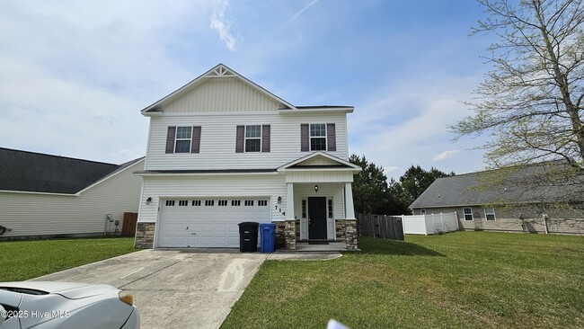 property at 714 Savannah Dr