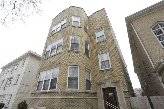 6327 N Fairfield Ave in Chicago, IL - Building Photo - Building Photo