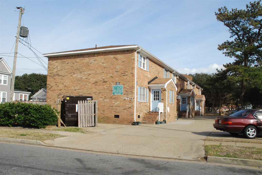 9612 18th Bay St in Norfolk, VA - Building Photo