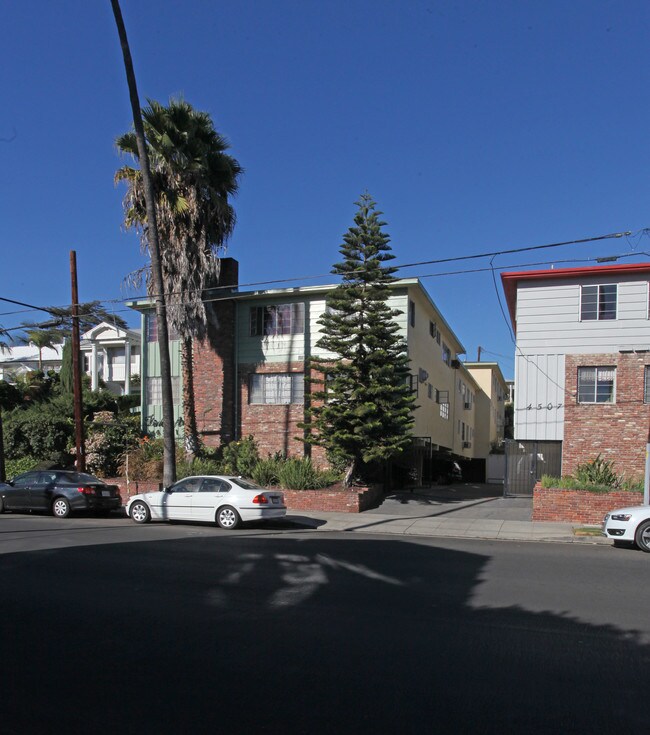 Finley Arms in Los Angeles, CA - Building Photo - Building Photo