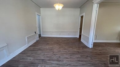433 E 2nd St in Brooklyn, NY - Foto de edificio - Building Photo
