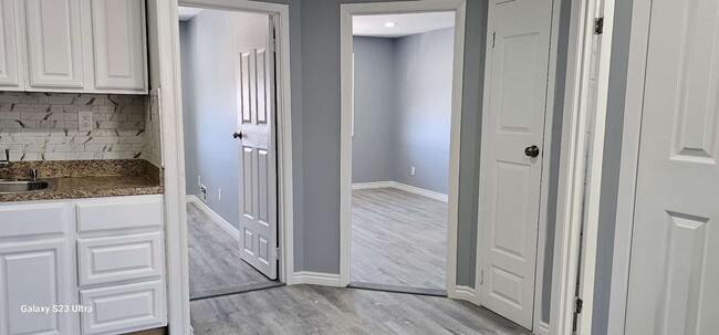 12 Cypress St in Yonkers, NY - Building Photo - Building Photo
