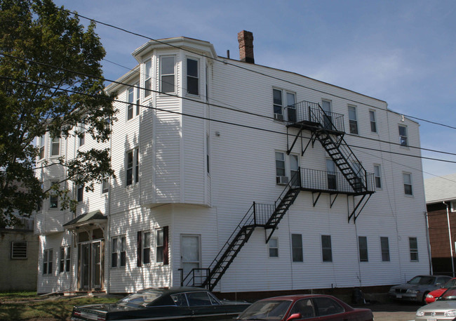 216-222 Middlesex Ave in Medford, MA - Building Photo - Building Photo