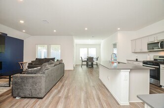 11921 Summer Oak Trl in Willis, TX - Building Photo - Building Photo