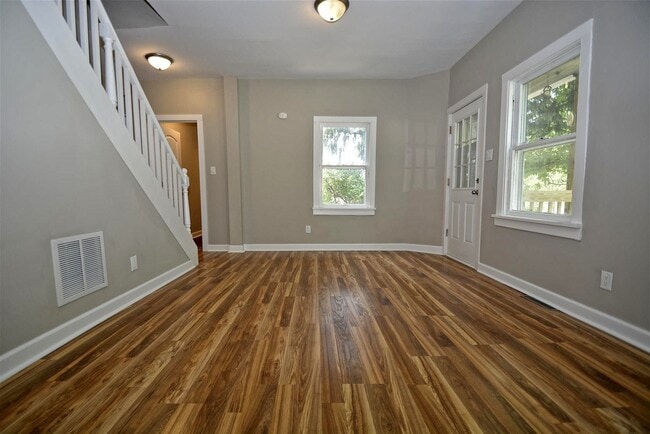 20 E Eureka Dr in Lemont, IL - Building Photo - Building Photo
