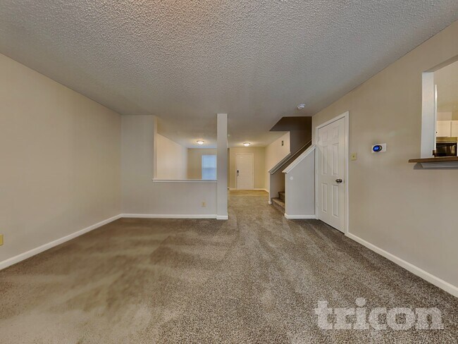 9045 Centenary Ct in Indianapolis, IN - Building Photo - Building Photo