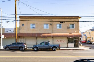 1035-1051 Venice Blvd in Los Angeles, CA - Building Photo - Building Photo