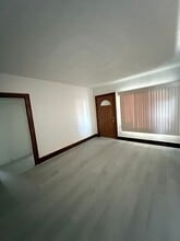 613 Wildwood Ave in Akron, OH - Building Photo - Building Photo