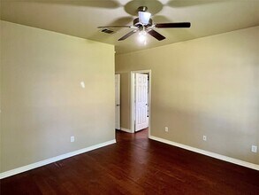 701 Frame St in Denton, TX - Foto de edificio - Building Photo