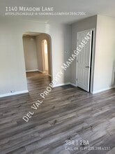 1140 Meadow Ln in Chester, PA - Building Photo - Building Photo