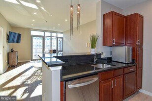 6506 America Blvd in Hyattsville, MD - Building Photo