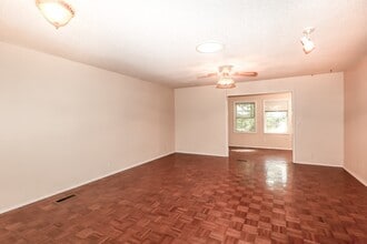 3 Cortez Ln in Hot Springs, AR - Building Photo - Building Photo