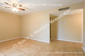 4722 E Apollo Rd in Phoenix, AZ - Building Photo - Building Photo