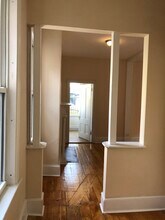 612 Congress St, Unit Apt 1 in Portland, ME - Building Photo - Building Photo