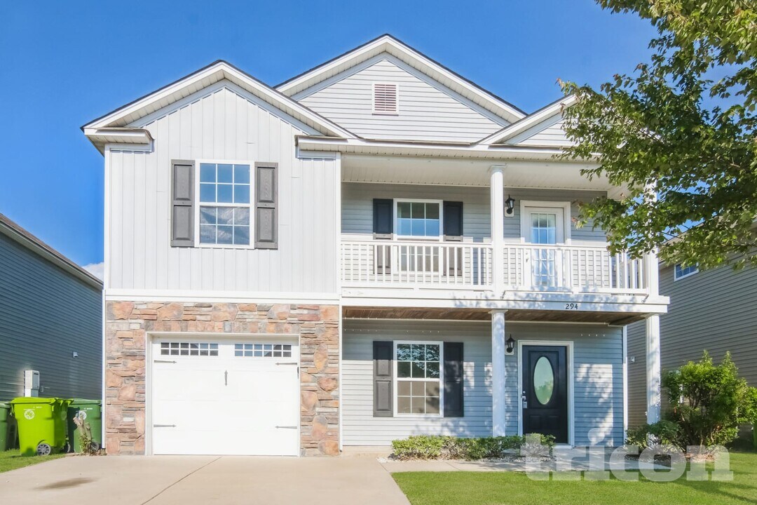 294 Sunday Silence Ln in Elgin, SC - Building Photo