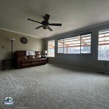 7995 S Boulder Dr in Boise, ID - Building Photo - Building Photo