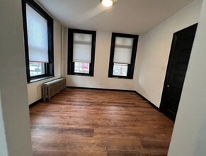 31 W James St in Lancaster, PA - Building Photo - Building Photo