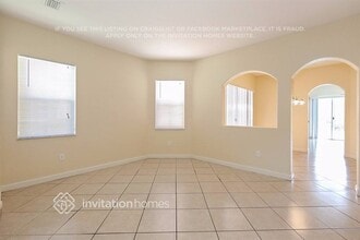 18273 NW 89th Ave in Hialeah, FL - Building Photo - Building Photo