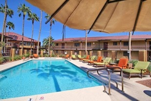 Mesa Royale Apartments