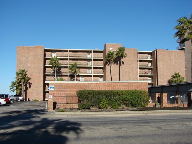 Catalina Condominiums