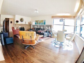 7430 W Wells St in Wauwatosa, WI - Building Photo - Building Photo