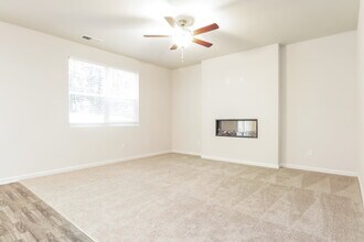 199 Hamilton Pointe Dr in Mcdonough, GA - Building Photo - Building Photo