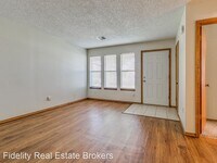 1213 Clearwater Dr photo'